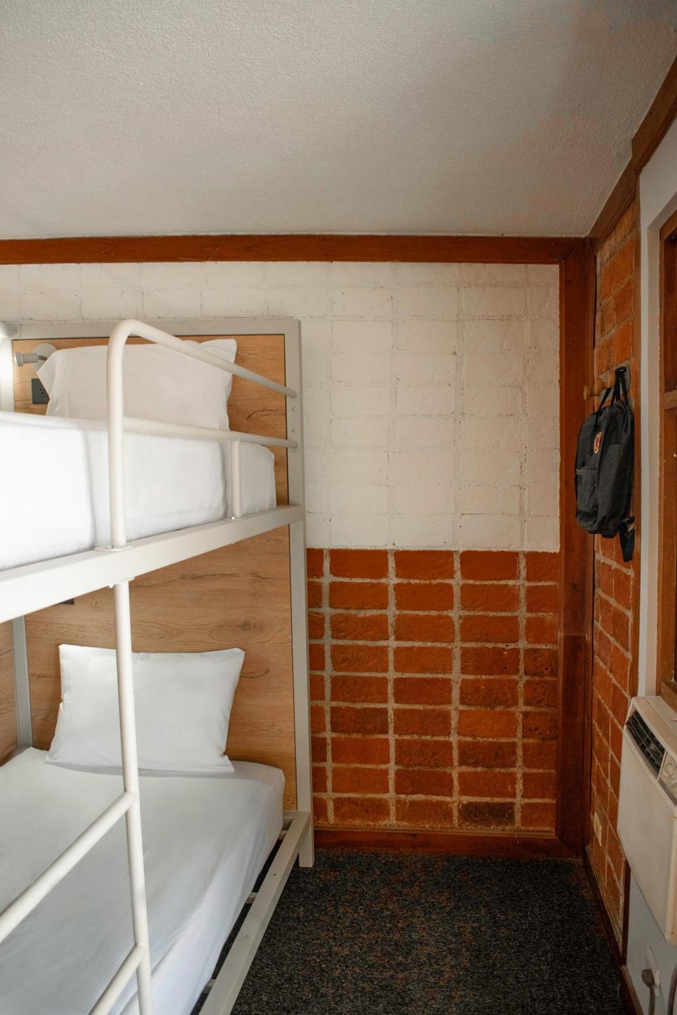 Hotel Soy Local