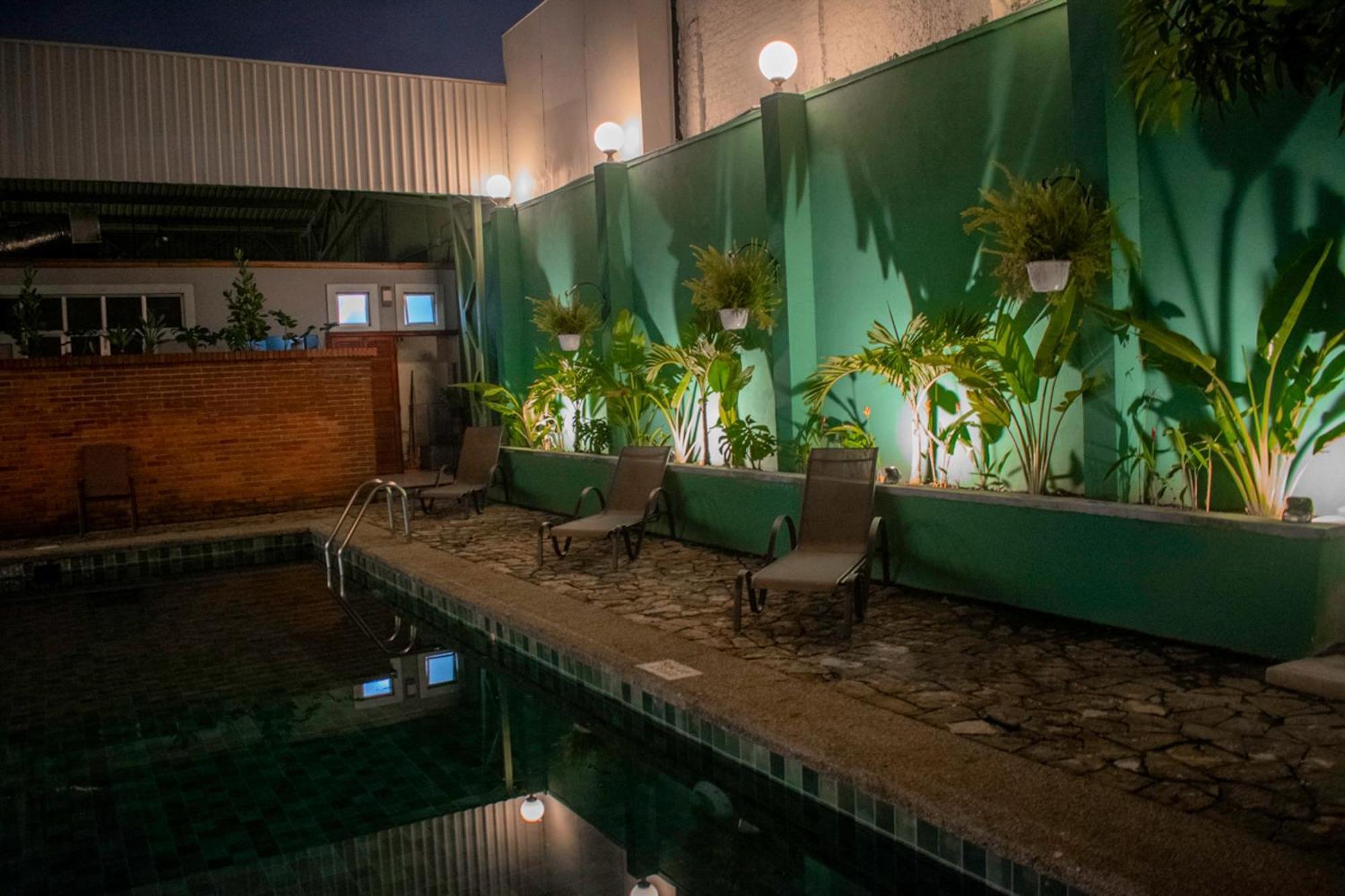 Soy Local Hotel