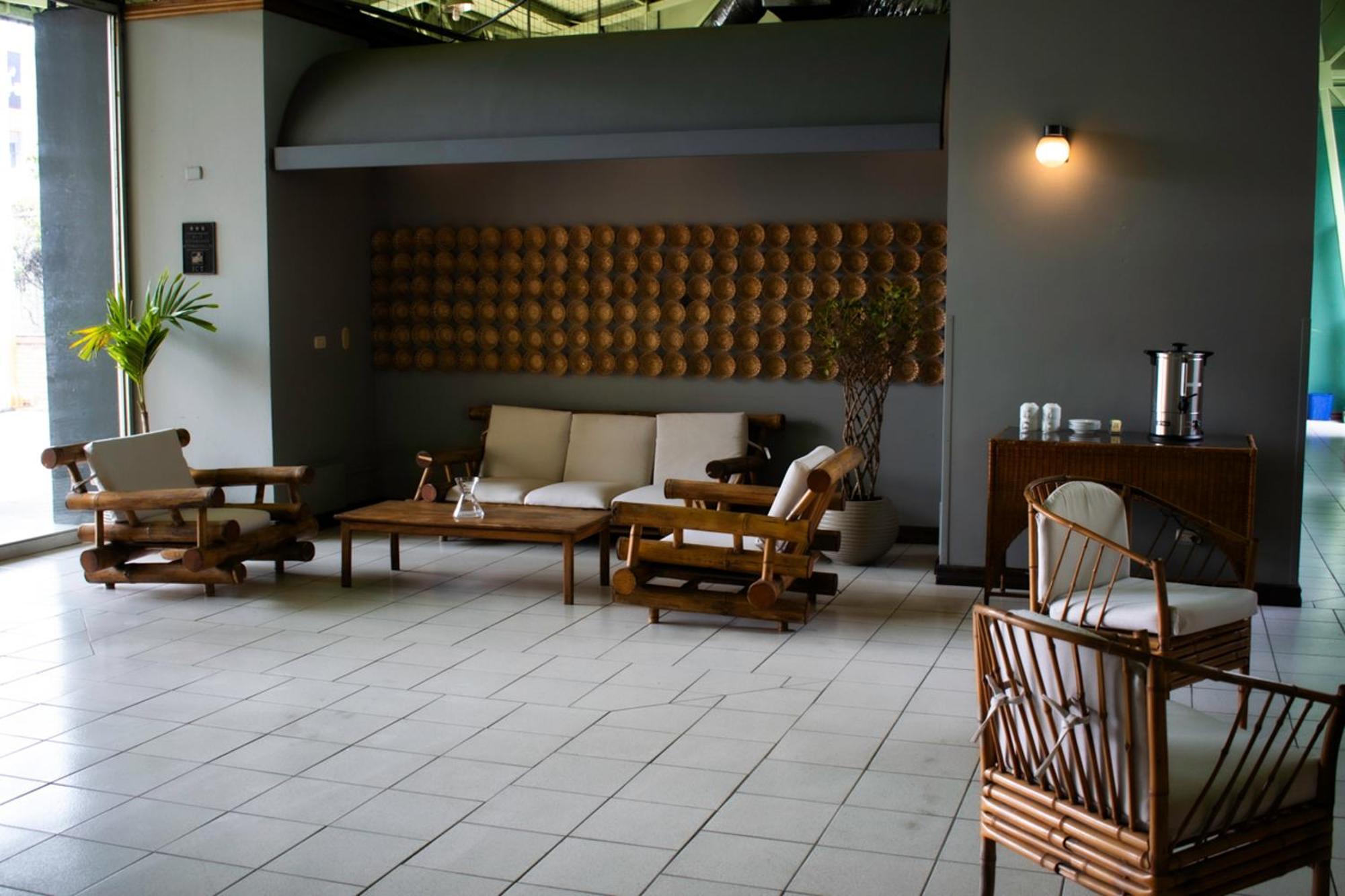 Hotel Soy Local